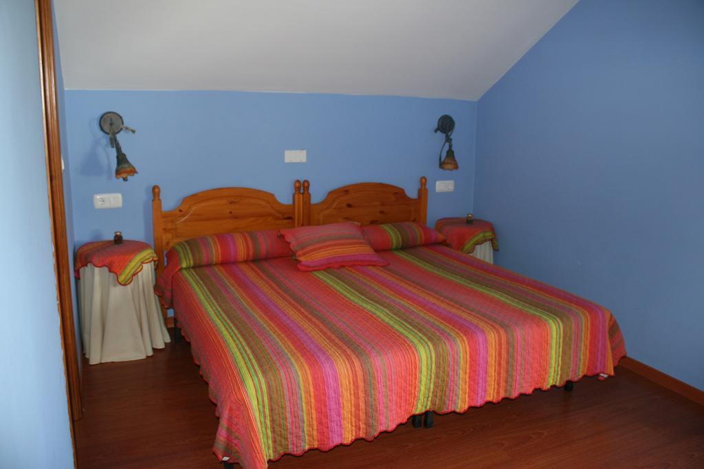 Gasthaus El Aposento De Babia Quintanilla De Babia Zimmer foto